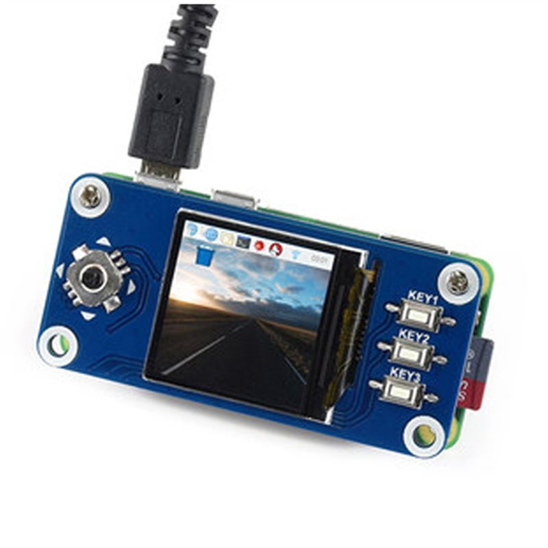 Raspberry Pi用HAT 1.3インチIPS LCD - Pi Display のレビューと価格