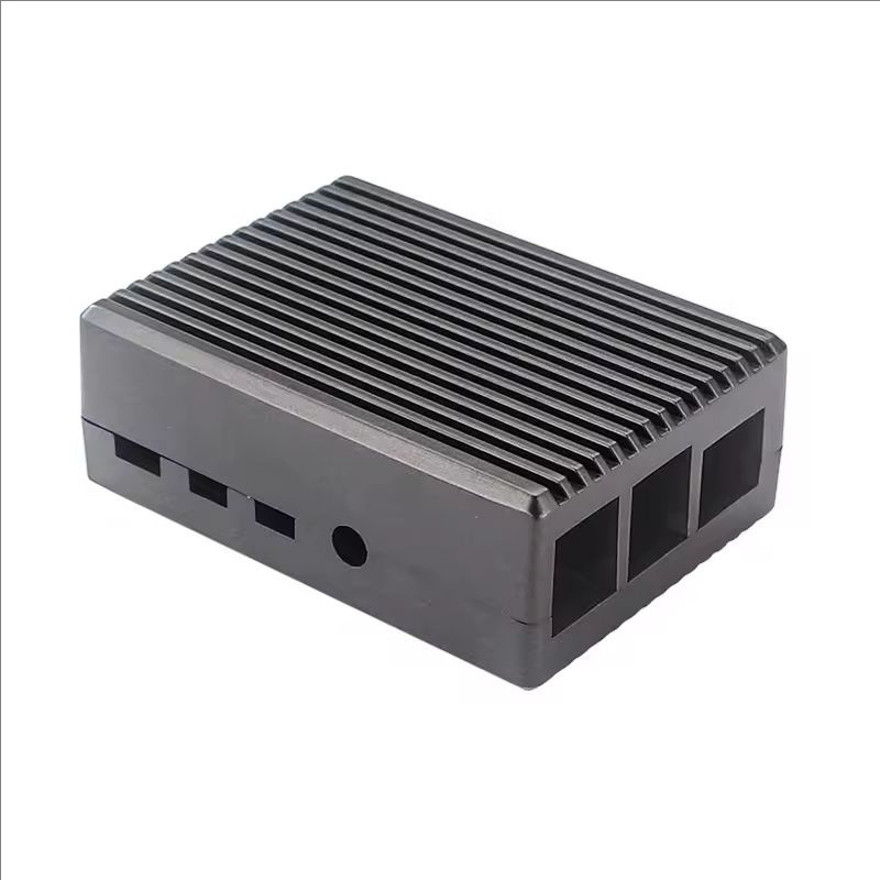 Raspberry Pi 4 Model B用、全ポートへの - Pi 4 Case のレビューと価格